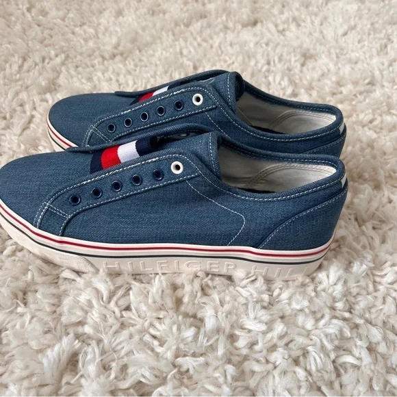 Tommy Hilfiger Women’s Balie Casual Platform Slip on sneakers - Picture 6 of 9